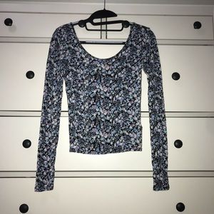 Long Sleeved Top